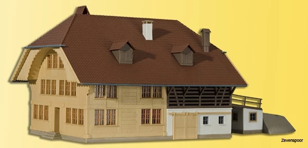 38804 Kibri H0 Bauernhaus Tannenhof 38804 Kibri H0 Bauernhaus Tannenhof -Cobi Winkel KI38804